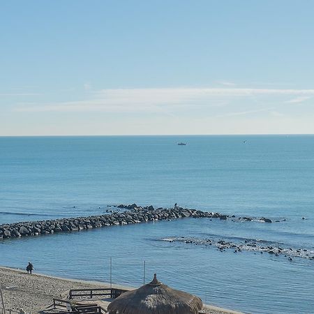 Appartamento Santorini Lido di Ostia Esterno foto